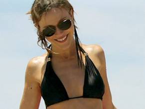 Gabriella Pession in Wilfred, photo 9