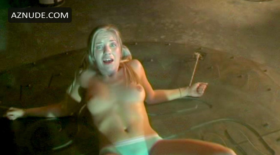Ashley Fires in The Halfway House, photo 1