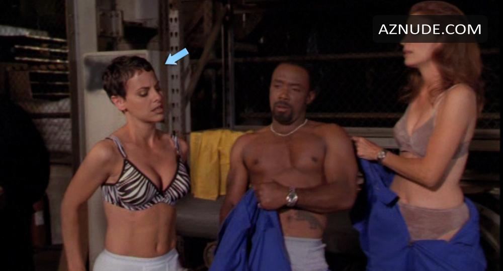 Natalie Raitano in V.i.p., photo 2
