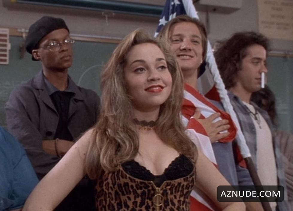 Tara Strong in Senior Trip, photo 2