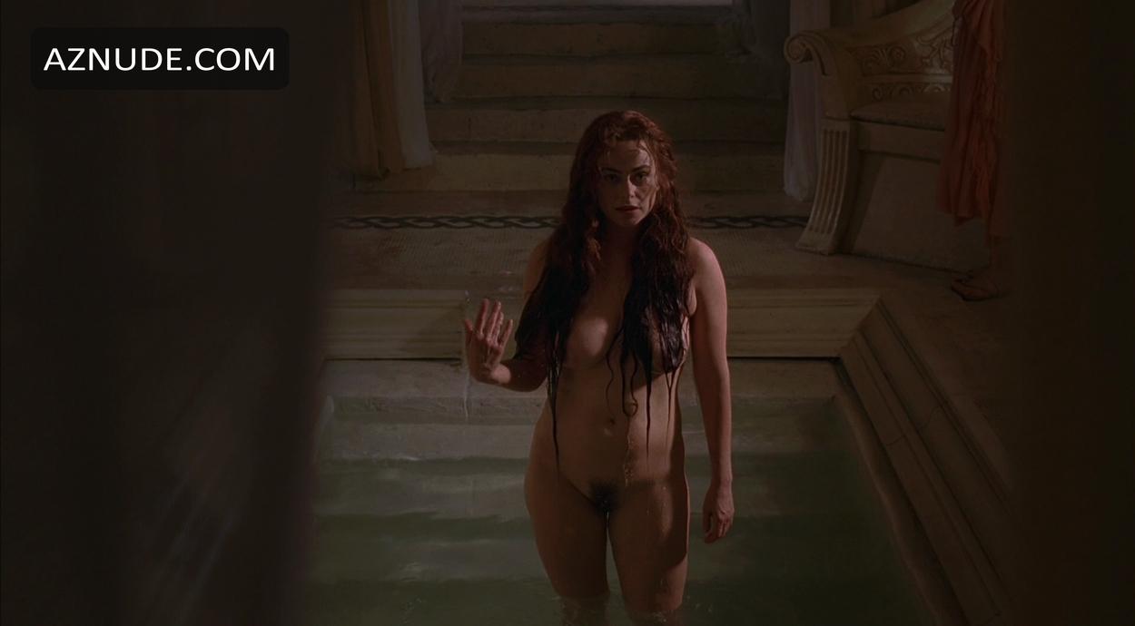 Polly Walker in Rome, photo 17