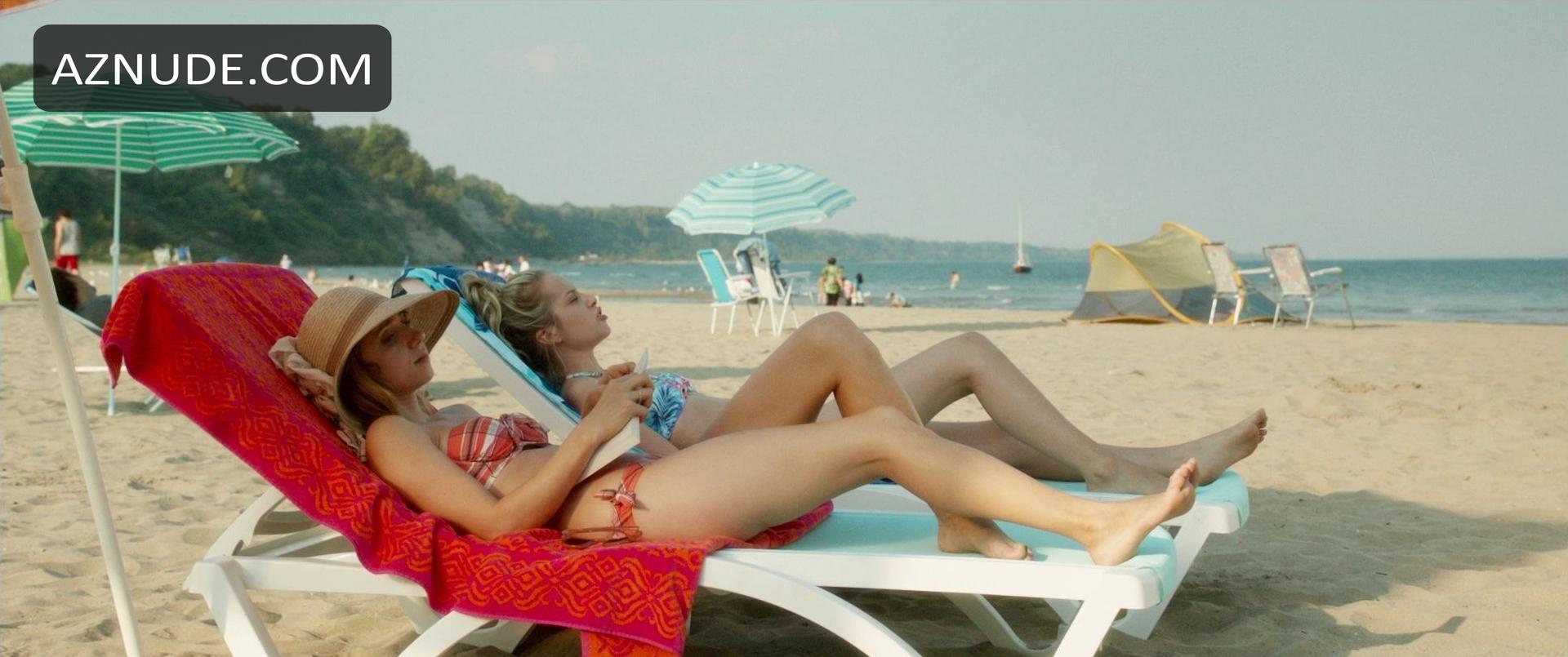 Zoe Kazan in WHAT / IF (2019-), photo 5