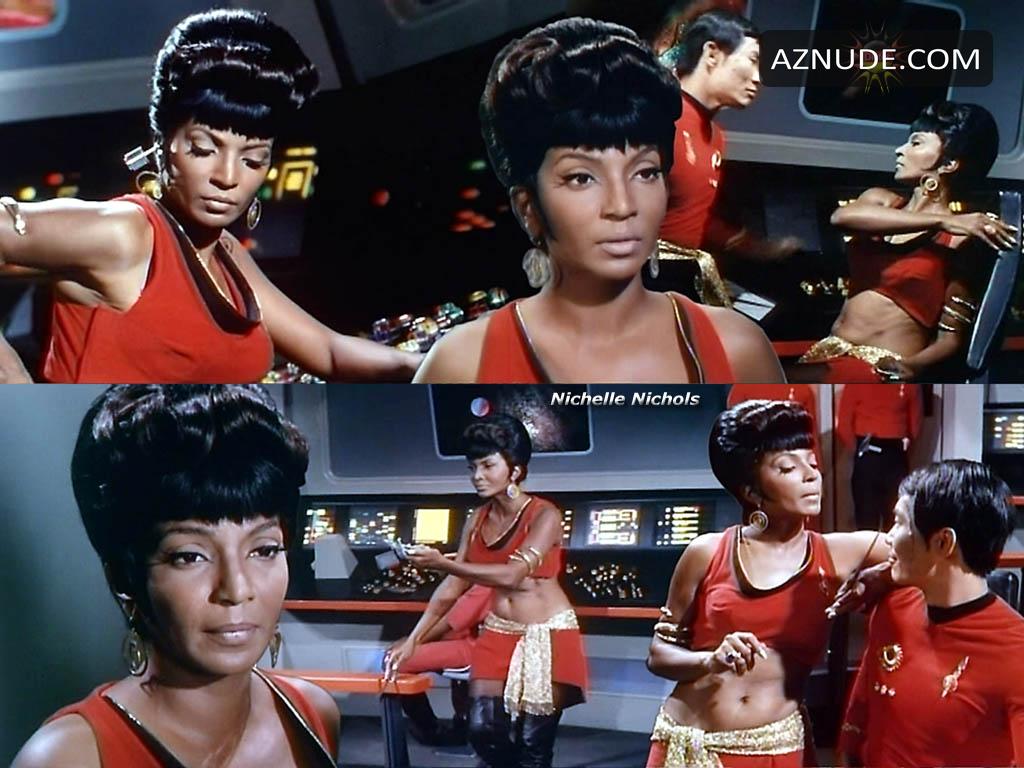 Nichelle Nichols in Star Trek, photo 1