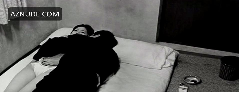 Eun-joo Lee in Virgin Stripped Bare by Her Bachelors, photo 10