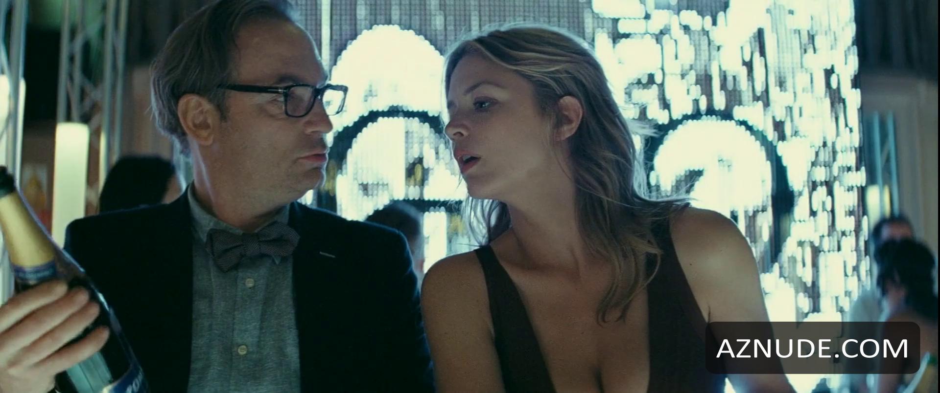 Virginie Efira in It Boy, photo 38