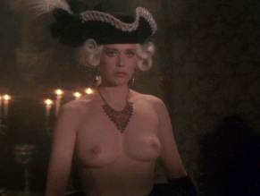 Sylvia Kristel in Mata Hari, photo 17