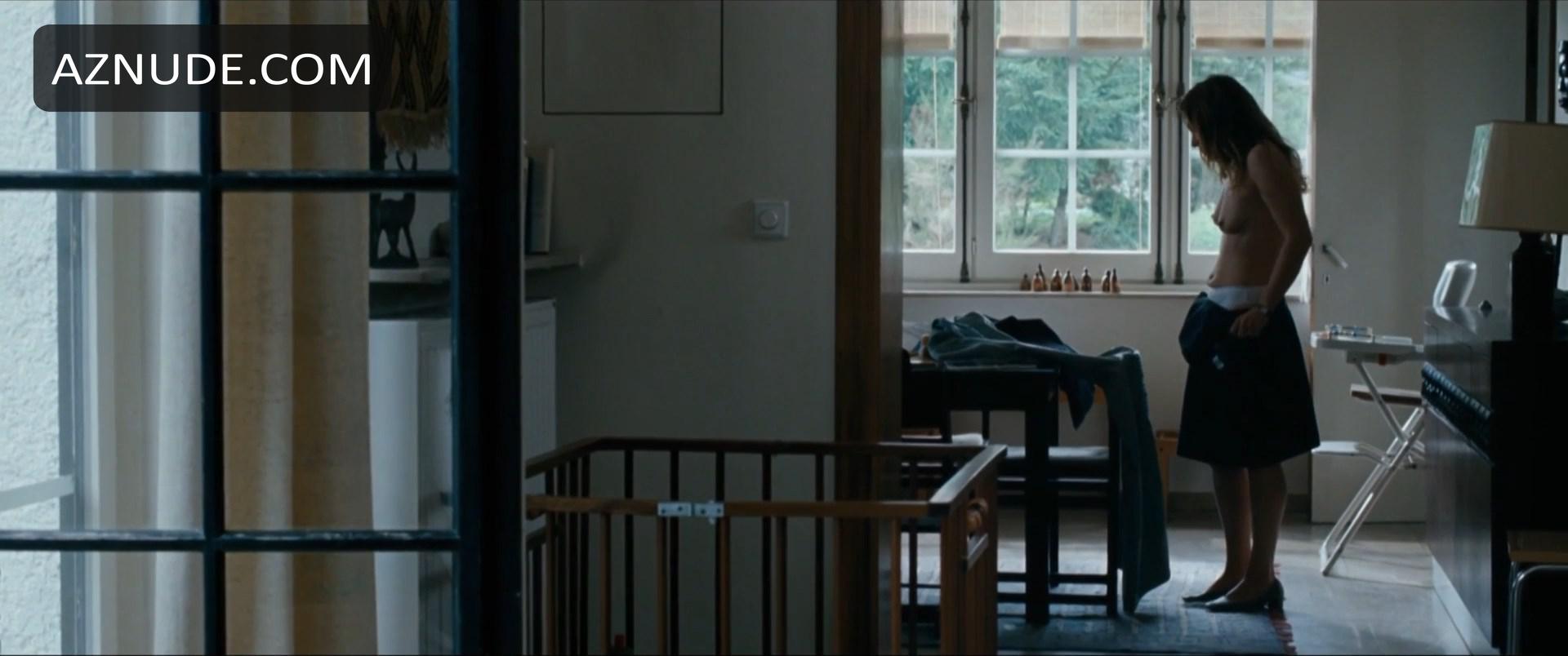 Emilie Dequenne in Our Children, photo 20