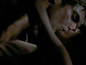 Polly Shannon in The Girl Next Door, photo 19