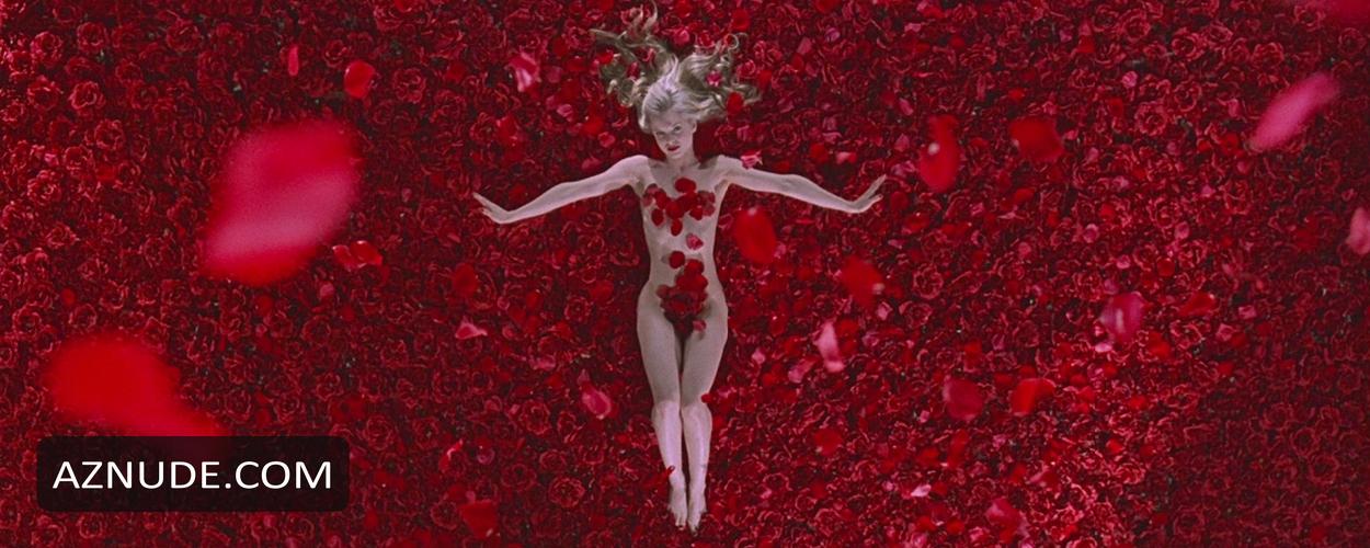 Mena Suvari in American Beauty, photo 9