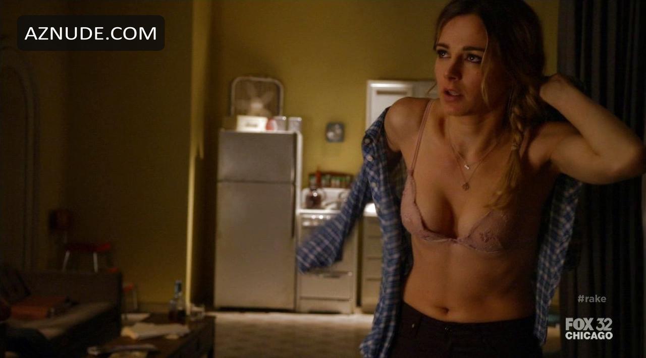 Bojana Novakovic in Rake, photo 16