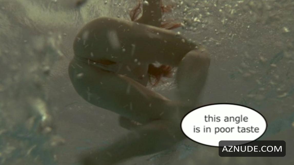 Erica Durance in House Of The Dead, photo 2