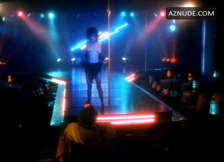 Michelle Foreman in Stripped To Kill, photo 6