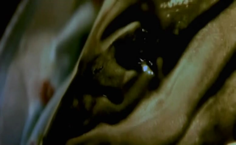 Melinda Clarke in The Killer Tongue, photo 18