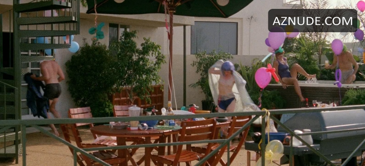 Julianne Moore in Short Cuts, photo 7