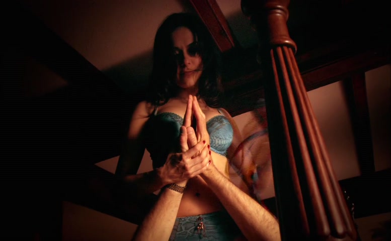 Pina Di Blasi in Thrill Of The Kill, photo 5
