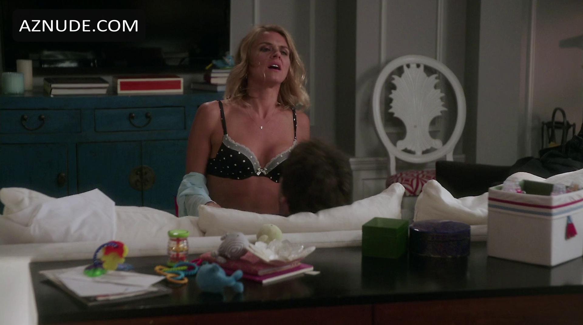 The Mindy Project (2013-) in The Mindy Project (2013-), photo 4