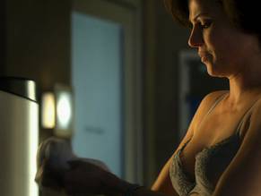 Lana Parrilla in Miami Medical, photo 5