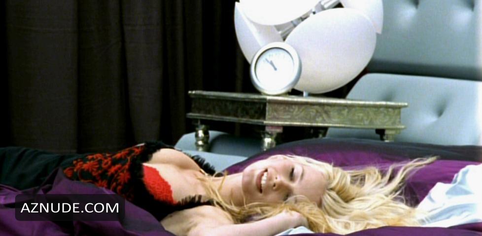 Claudia Schiffer in 666 - Traue Keinem, Mit Dem Du Schlafst!, photo 4