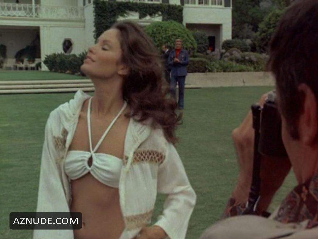 Jaclyn Smith in Charlie's Angels, photo 17