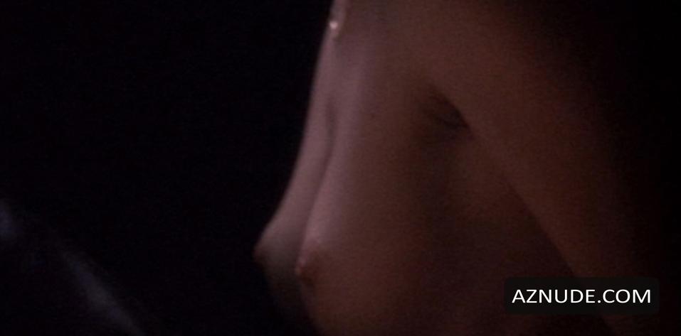 Maria De Medeiros in Henry & June, photo 8