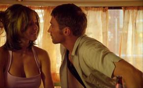 Bobbie Phillips in The Hustle, photo 11