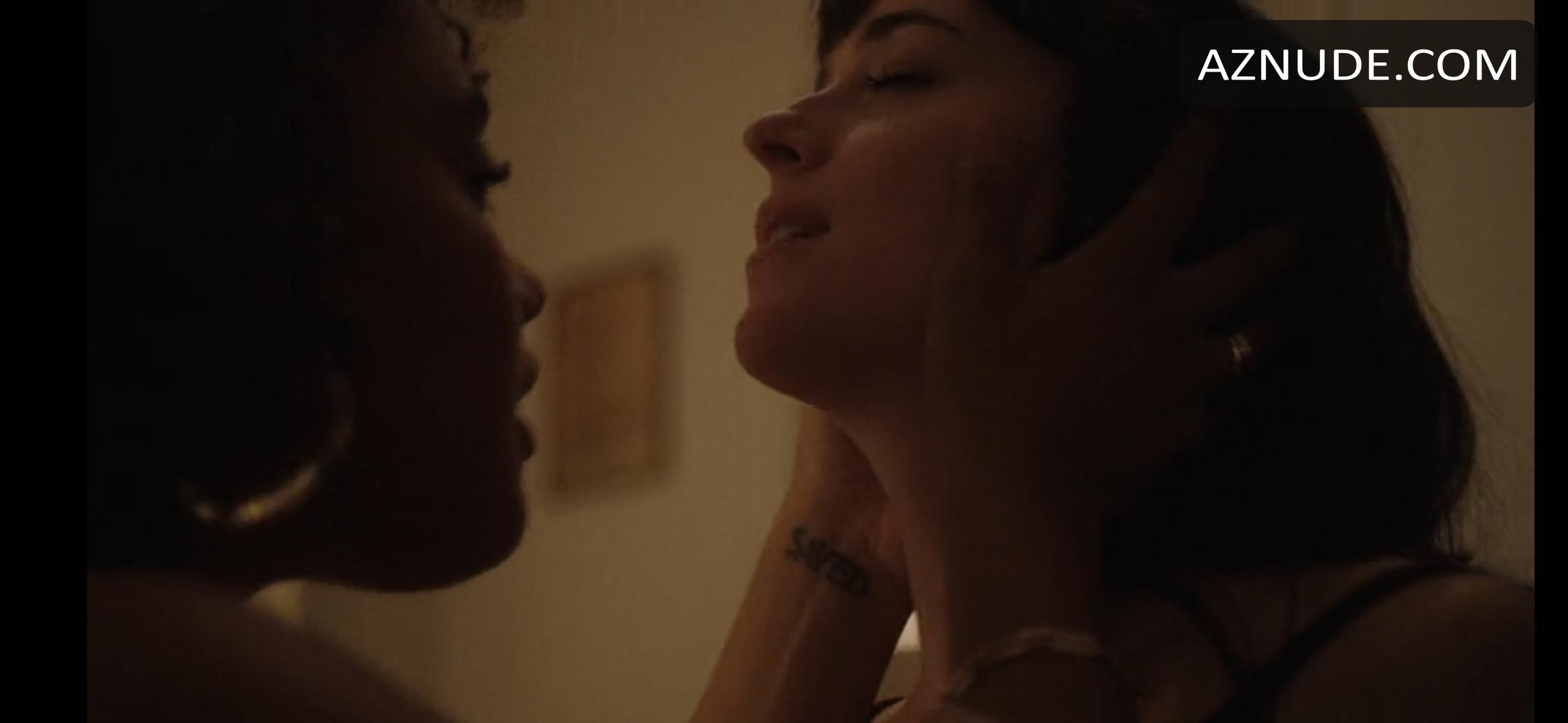 Kiersey Clemons in Am I Ok?, photo 6