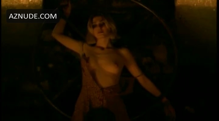 Julie Gayet in Select Hotel, photo 33