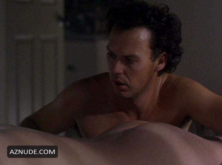 Rachel Ryan in Clean and Sober, photo 4
