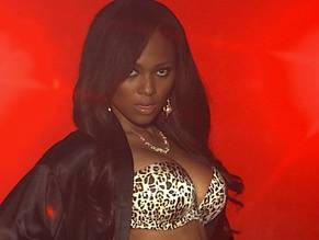 Teairra Mari in Mac & Devin Go to High School, photo 4
