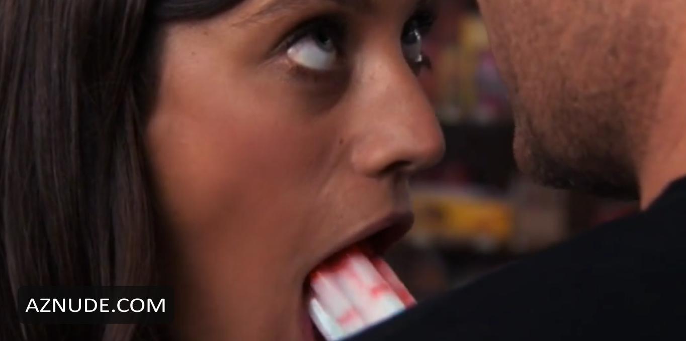 Michelle Lombardo in Californication, photo 6
