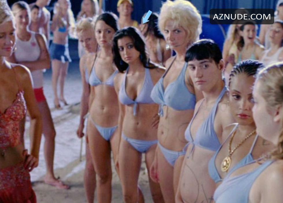 Noureen DeWulf in National Lampoon's Pledge This!, photo 1