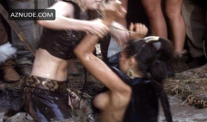 Anya Pencheva in Deathstalker Iv, photo 0