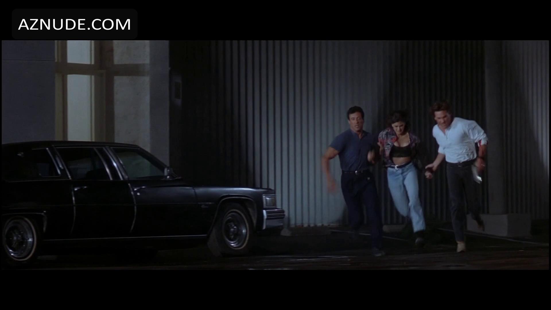 Teri Hatcher in Tango And Cash, photo 7