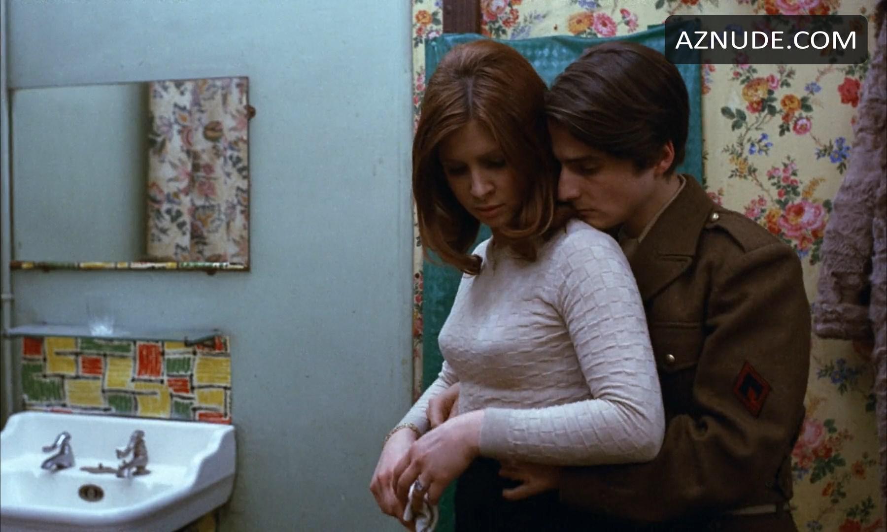 Martine Brochard in Stolen Kisses, photo 18