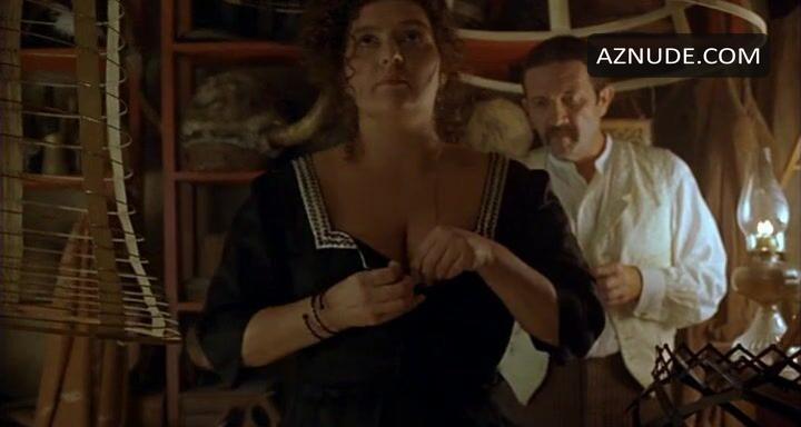 Aida Turturro in Illuminata, photo 21