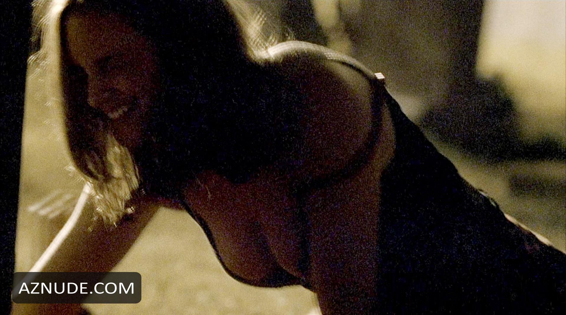 Rachael Leigh Cook in 11:14, photo 13