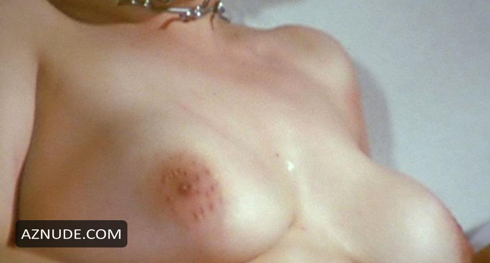 Eva Leon in Mansion of the Living Dead, photo 4