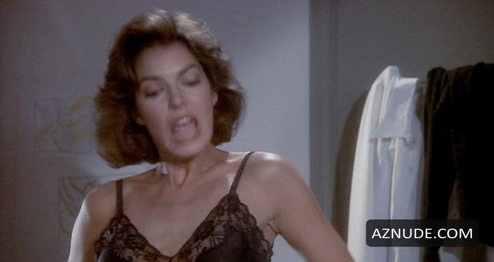 Sela Ward in Nothing In Common, photo 2