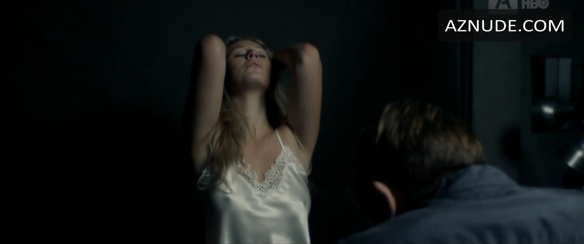 Chloe Hayward in Neil Gaiman's Likely Stories (2016-), photo 42