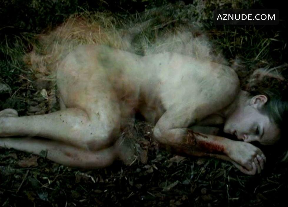Agnes Bruckner in Blood And Chocolate, photo 2