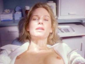 Linda Hoffman in The Dentist, photo 13
