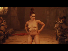 Cecilia North in The Warrior and the Sorceress, photo 17