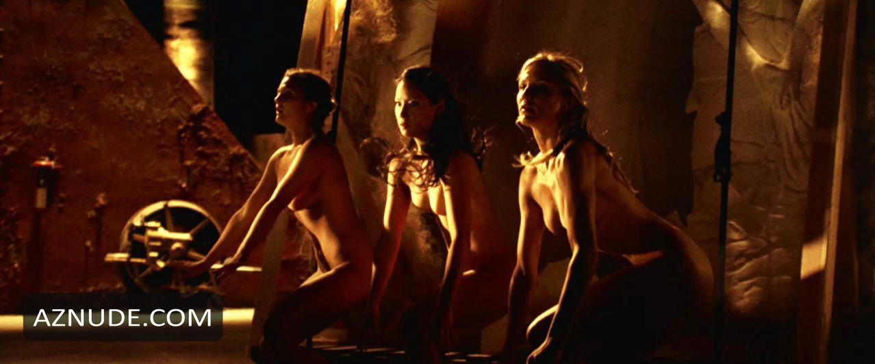 Cameron Diaz in Charlie's Angels: Full Throttle, photo 28