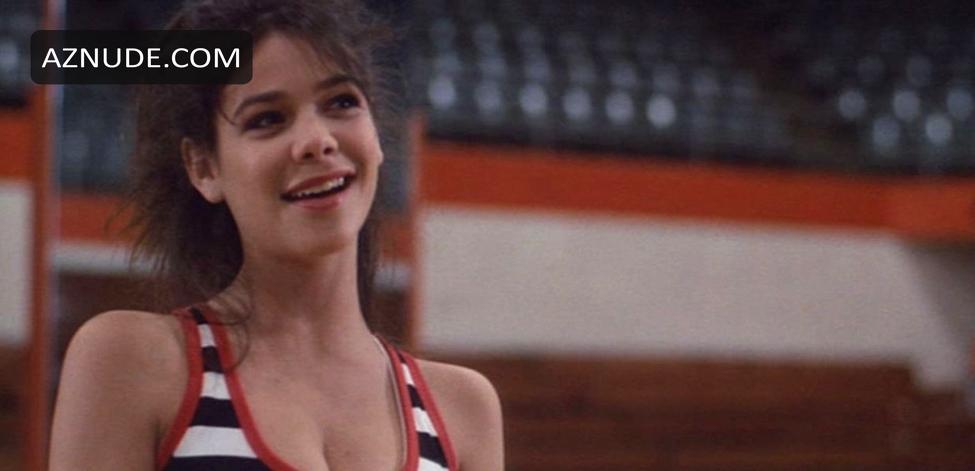 Meredith Salenger in Dream A Little Dream, photo 9
