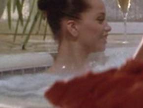 Jo Beth Williams in Switch, photo 11