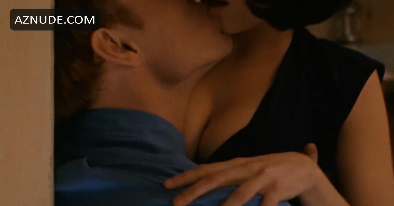Asia Argento in B. Monkey, photo 40