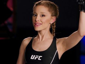 Ariana Grande in Saturday Night Live (1976-), photo 11