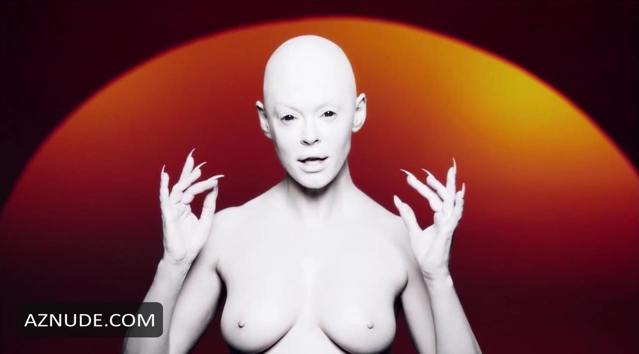 Rose Mcgowan in Rm486, photo 1