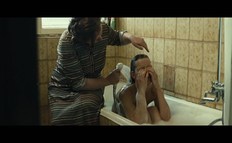 Sandra Huller in Requiem, photo 6