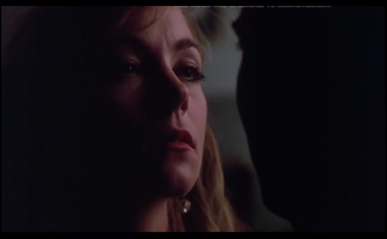 Theresa Russell in Impulse, photo 2
